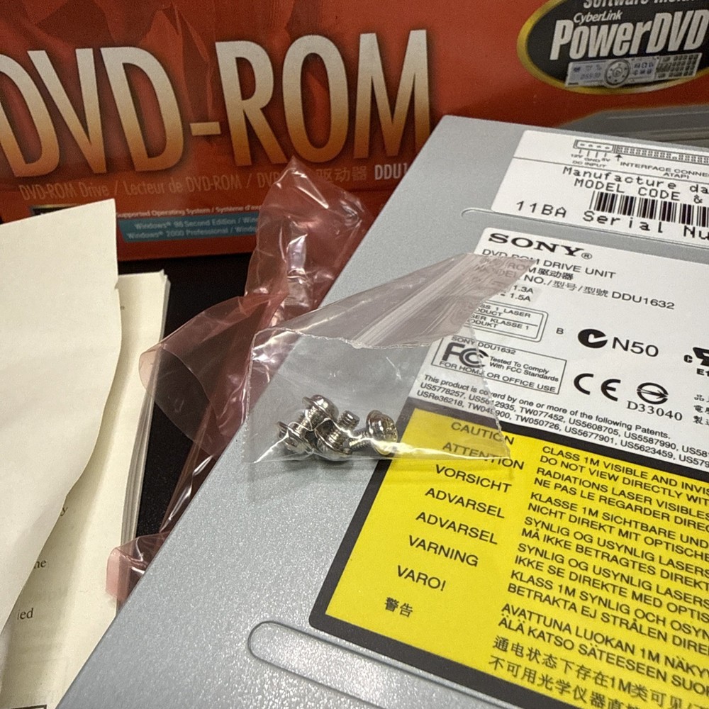 Sony Dvd – ROM ddu1632 CD – ROM 48X, DVD – ROM 16 X MICROSOFT WINDOWS XP ￼￼