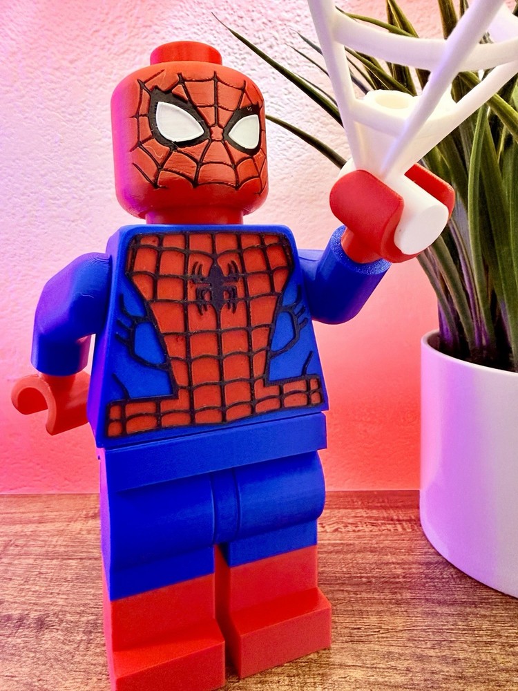 Spider-man Big Brick Figure 8 in (3D Printed)