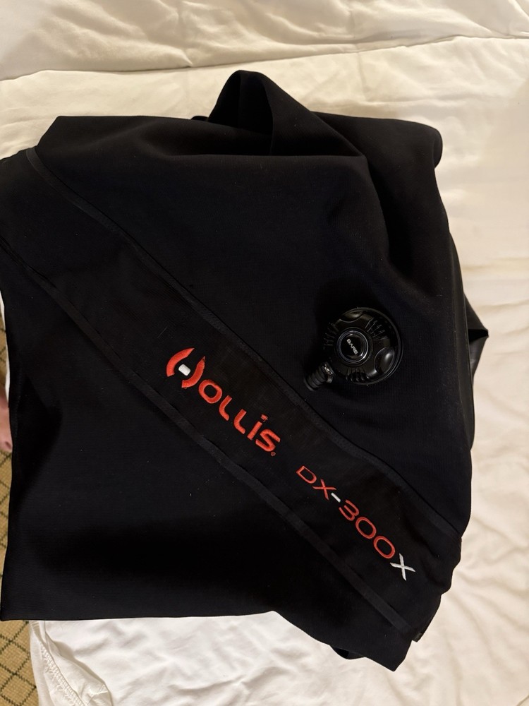 Hollis Dx 300x Size Small Medium