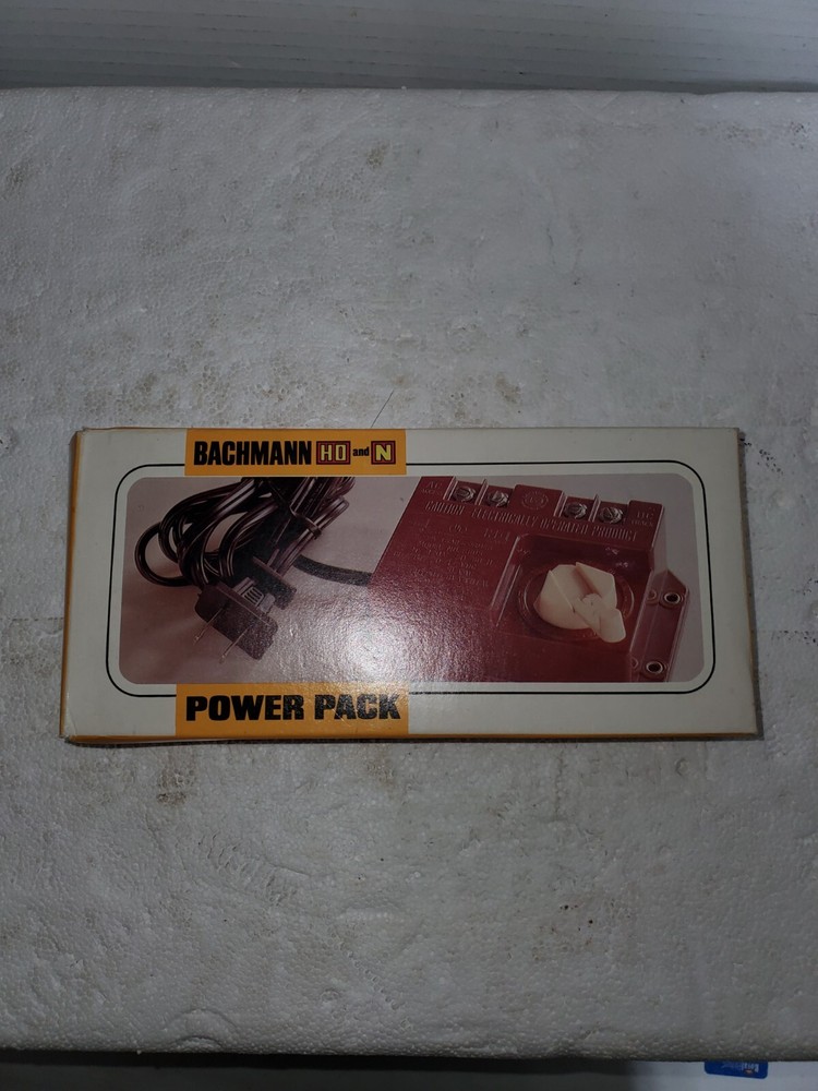 BACHMANN HO and N POWER PACK Model No. 6605 - NOS