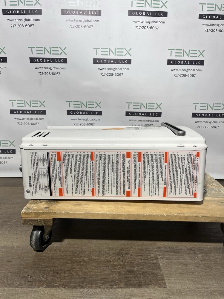 Rinnai V53DeP Outdoor Tankless Water Heater 120k BTU Propane Gas (B-18 #1545)