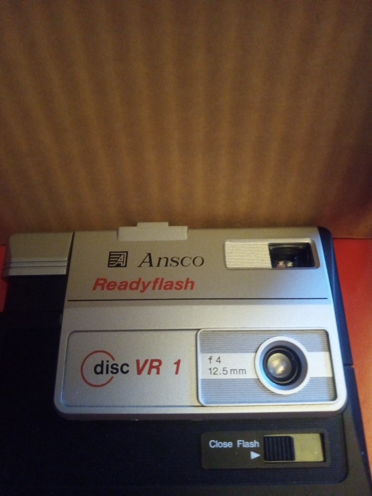 Ansco Readyflash VR-1 Disc Camera 12 mm With Original Box - Vintage