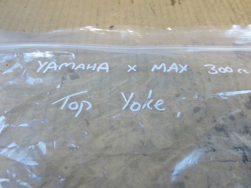 Yamaha X-Max 300 Top Yoke