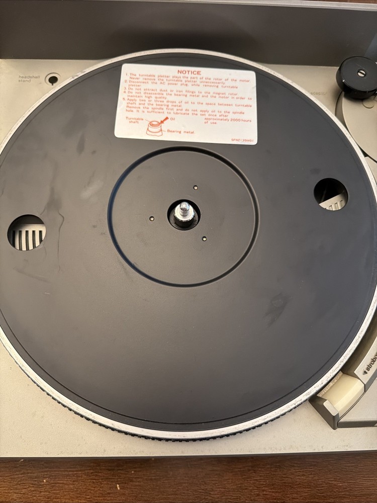 Technics SL-1950 Automatic Direct Drive Turntable Record Player Powers On