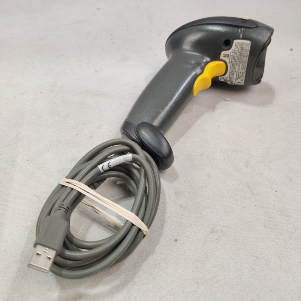 Motorola DS4208-SR00007WR Handheld USB Barcode Scanner with USB Cable