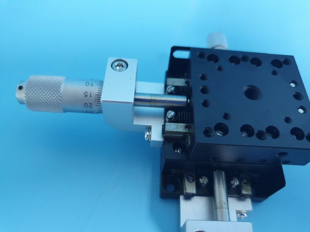 OptoSigma X,Y 2axis Linear Stage 40mm 1ea & Z axis Linear Stage 40mm 2ea