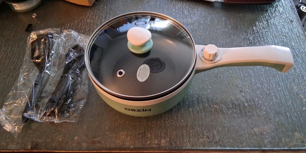 Dezin DZ150 600W 1.5 L Multi-function Hot Pot  open box