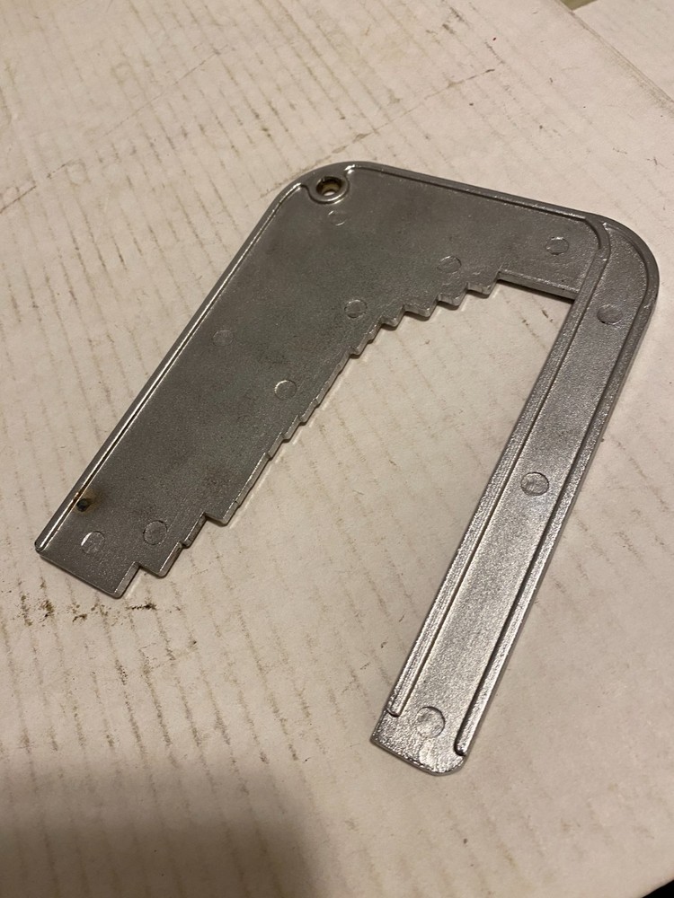 Vintage McKillen & Heyer Maximum Case Length Gauge