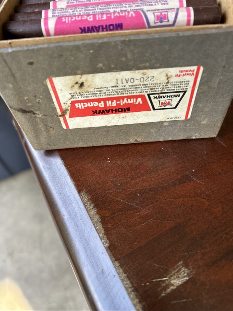 VINTAGE MOHAWK VINYL REPAIR KIT