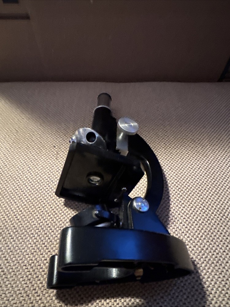 Vintage Taco Microscope 900x