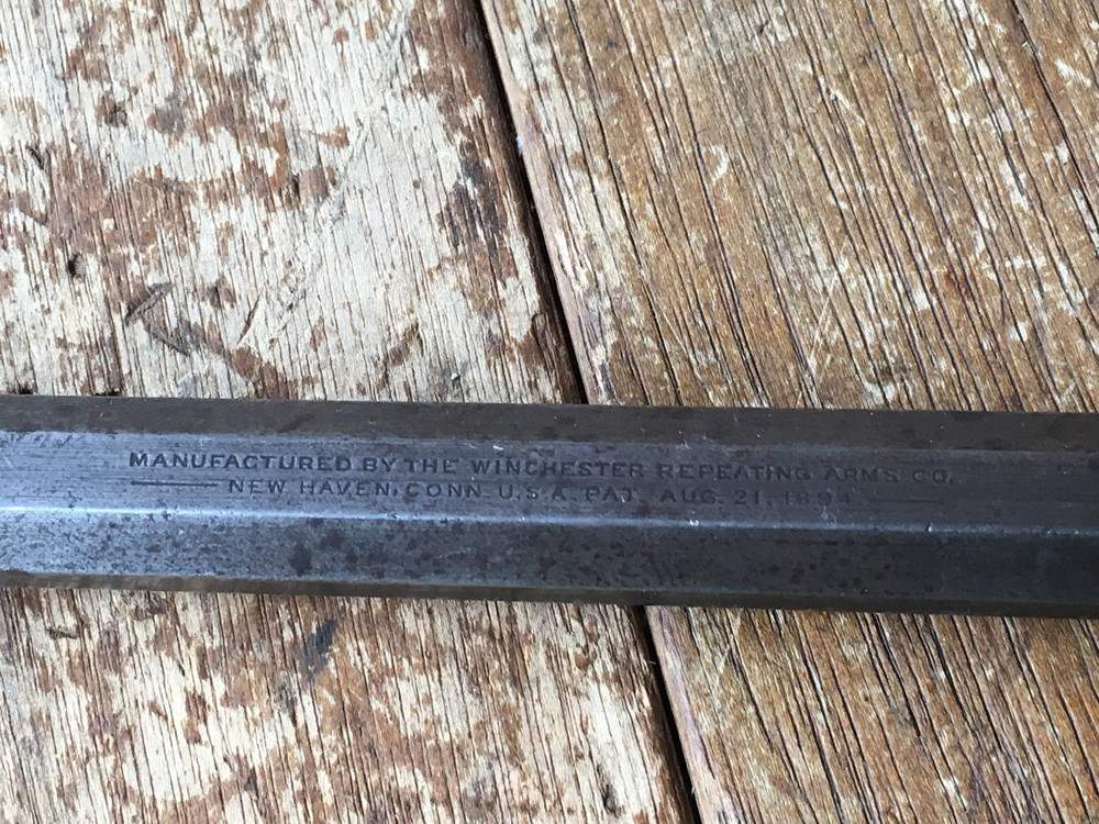 VINTAGE WINCHESTER OCTAGON BARREL 32-40 WITH FRONT SIGHT
