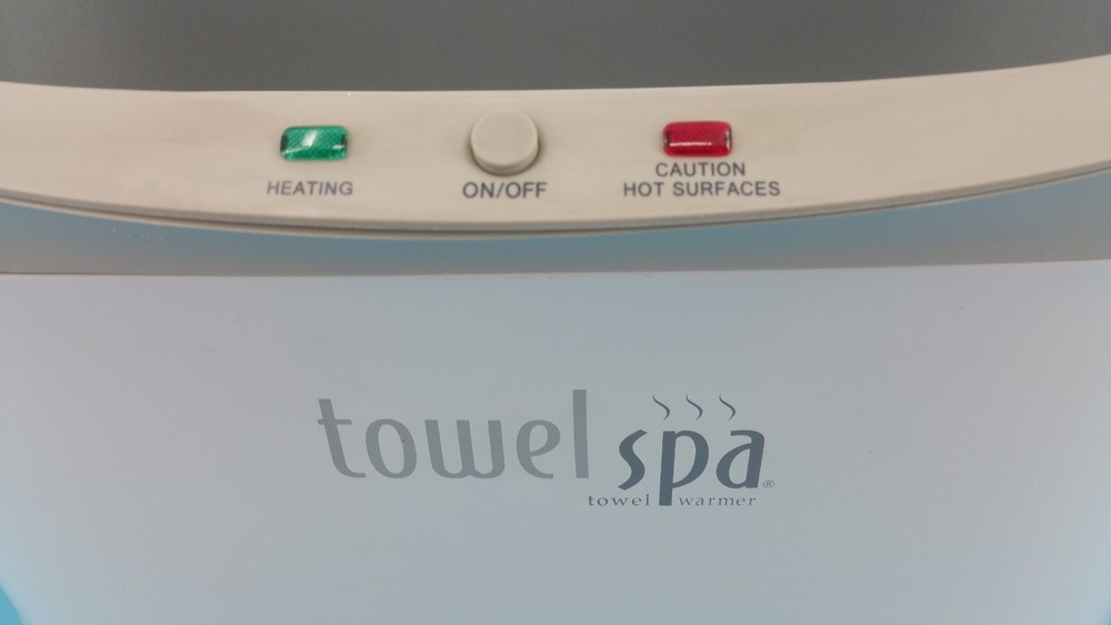 Brookstone Innovation Large Towel Spa Warmer Model TSK-5202MM Tested Works!
