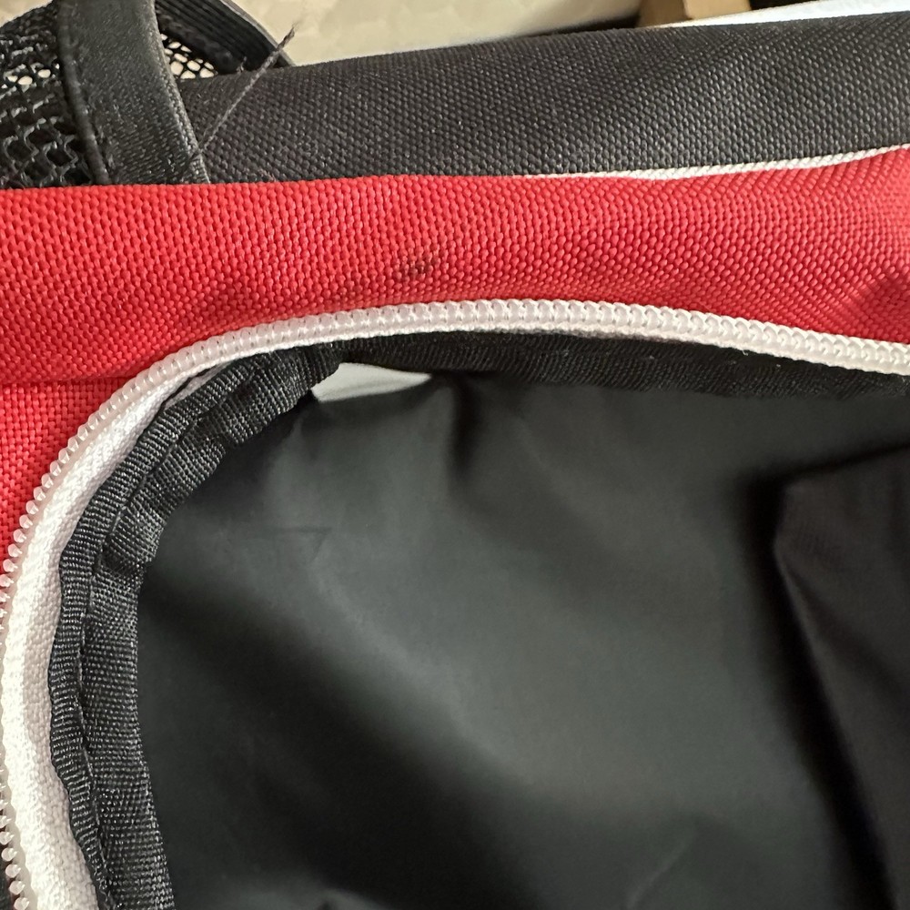 Wolt 4 Bat Baseball Bag Backpack Black Red Great Condition Pre owned