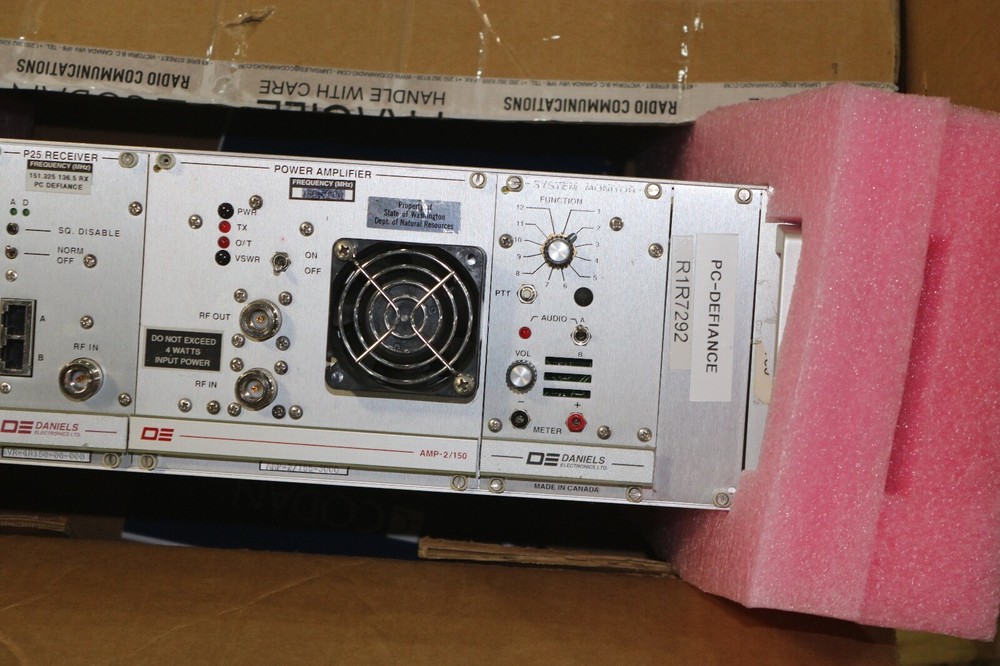 DANIELS RF P25 RADIO TRANSMITTER NICE