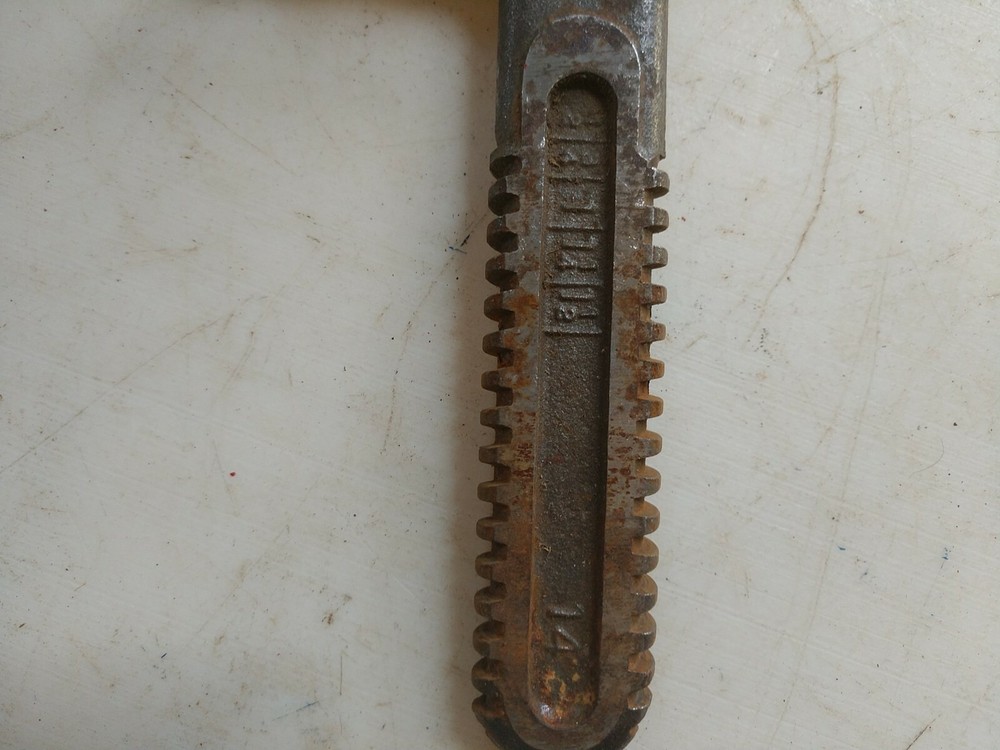 Vintage 14-in Adjustable Pipe Monkey Wrench