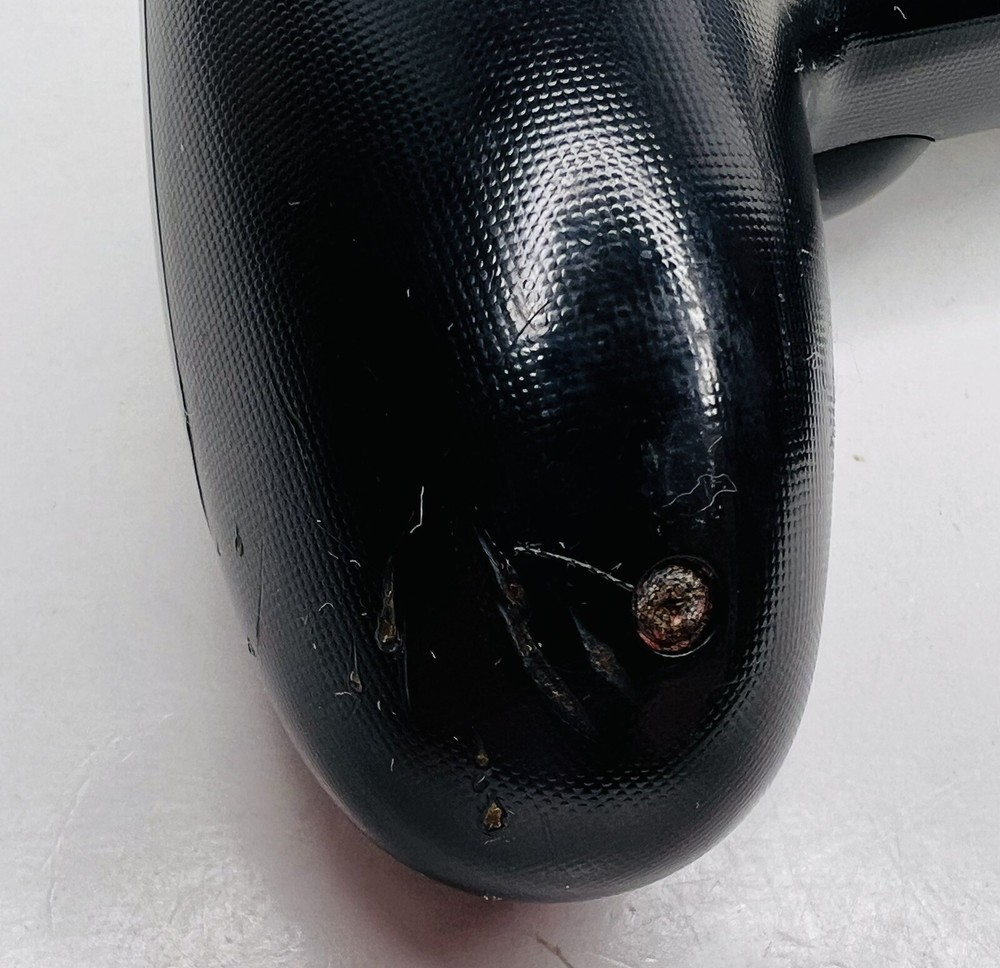 DualShock 4 Wireless Controller for PlayStation 4 Black *UNTESTED* Scratches