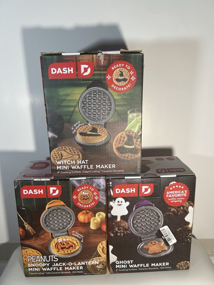 Dash Witch Hat Mini Waffle Maker 4” Nonstick Halloween Kitchen