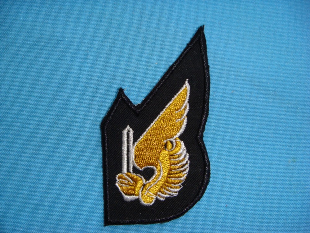 VIETNAM WAR PATCH,  ARVN JUMP STATUS INDICATOR