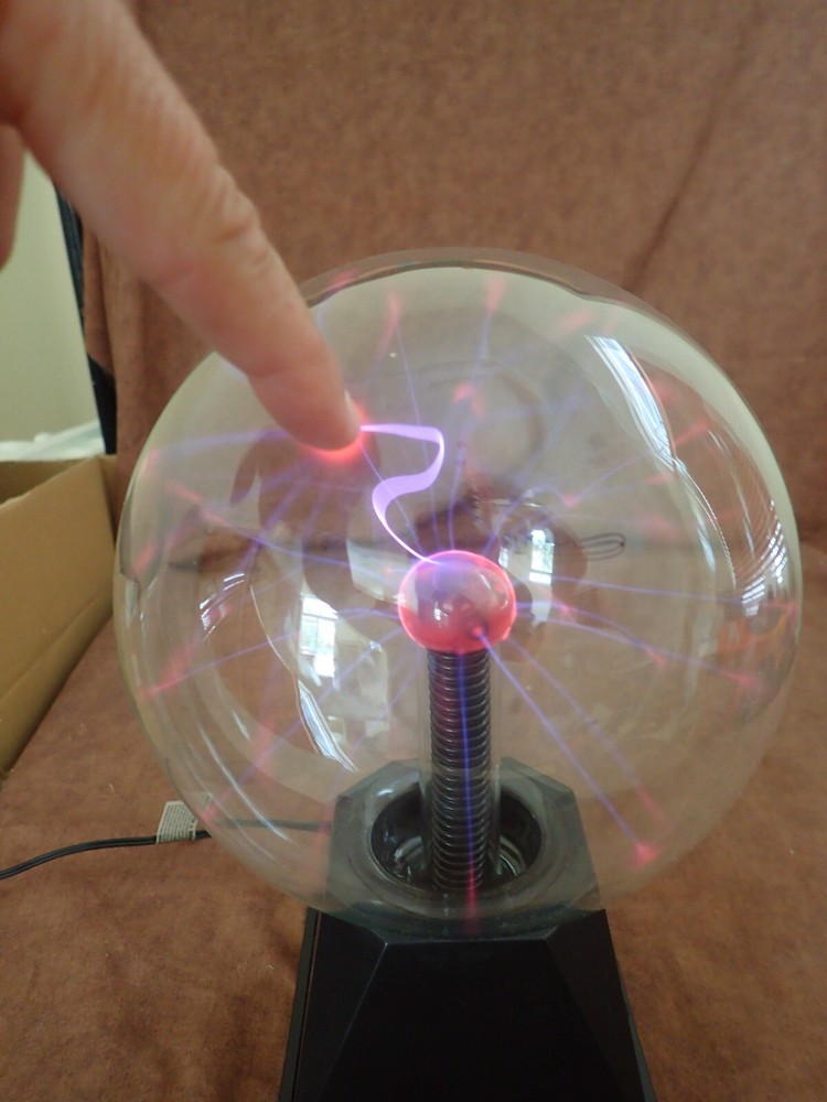 Creative Motion 7 inch Nebula plasma ball