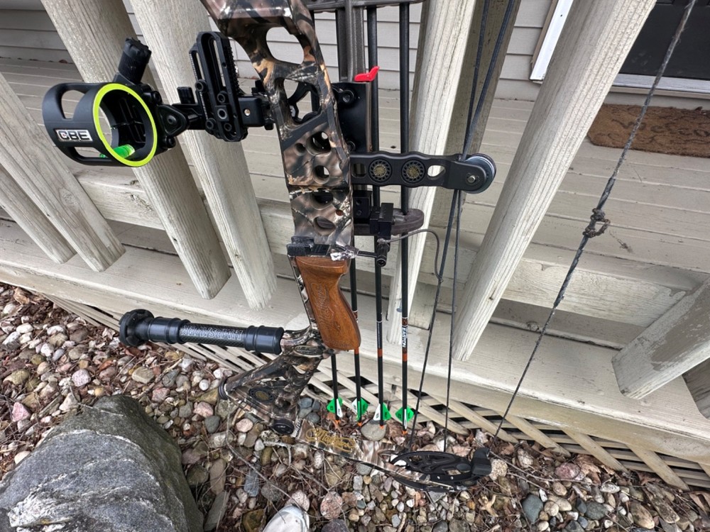 Mathews DXT Right Hand 27/70