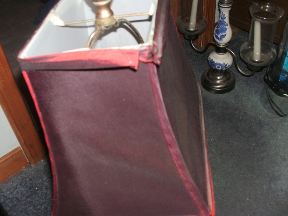 vintage table lamp with shade