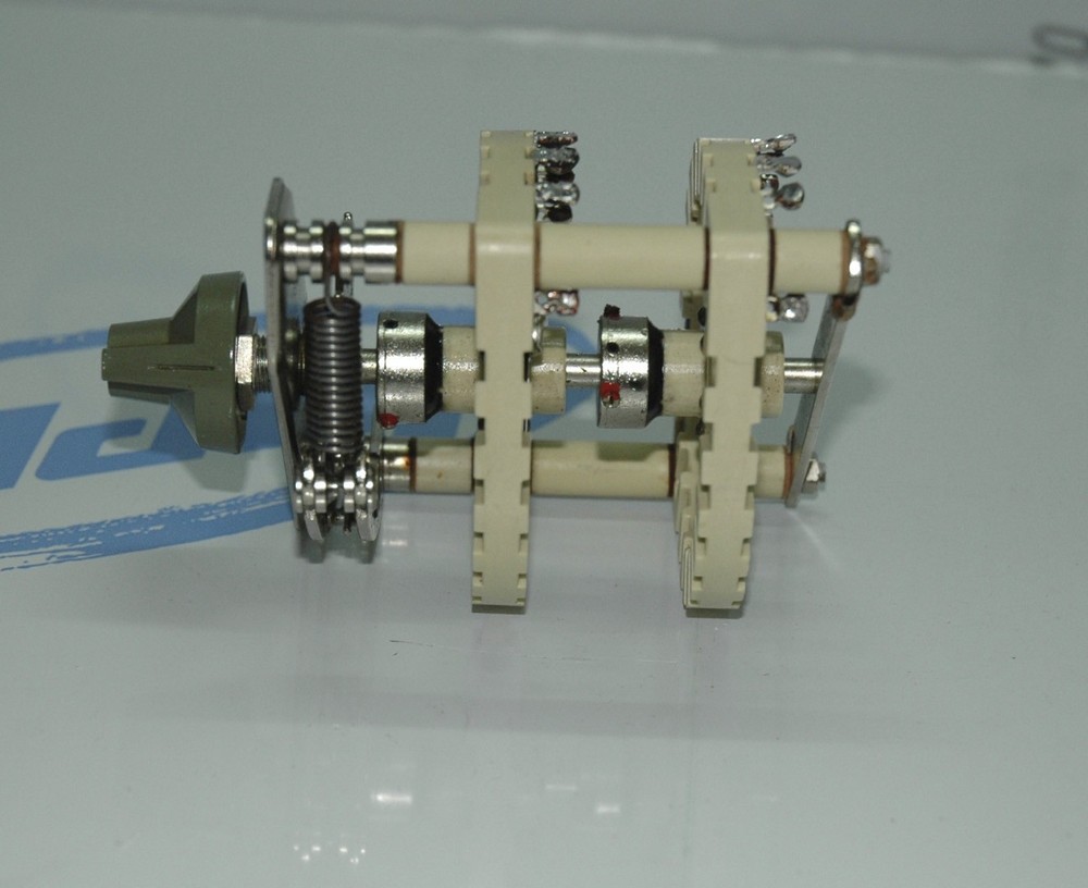 LARGE CERAMIC SWITCH -2x10 POSITIONS - KW+++ HF LINEAR AMPLIFIER