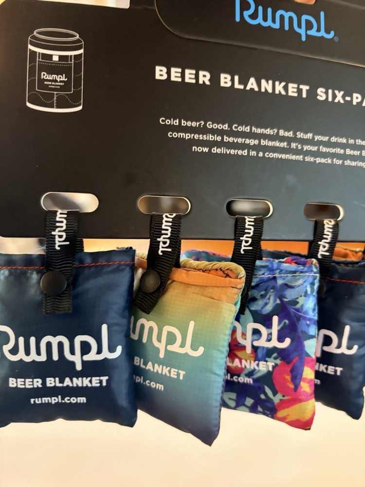 Rumpl Beer blanket / Bevy Sack Six Pack