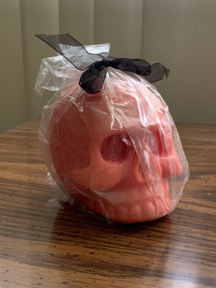 Candle PINK SKULL - Goth Halloween Spooky