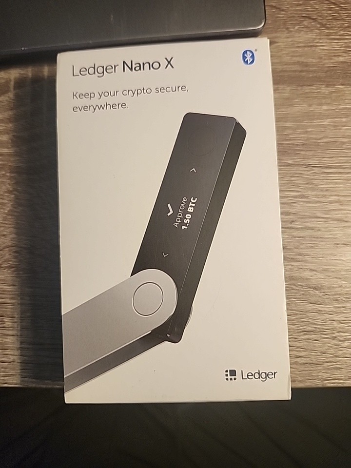 Ledger Nano X Crypto Hardware Wallet Bluetooth New Open Box