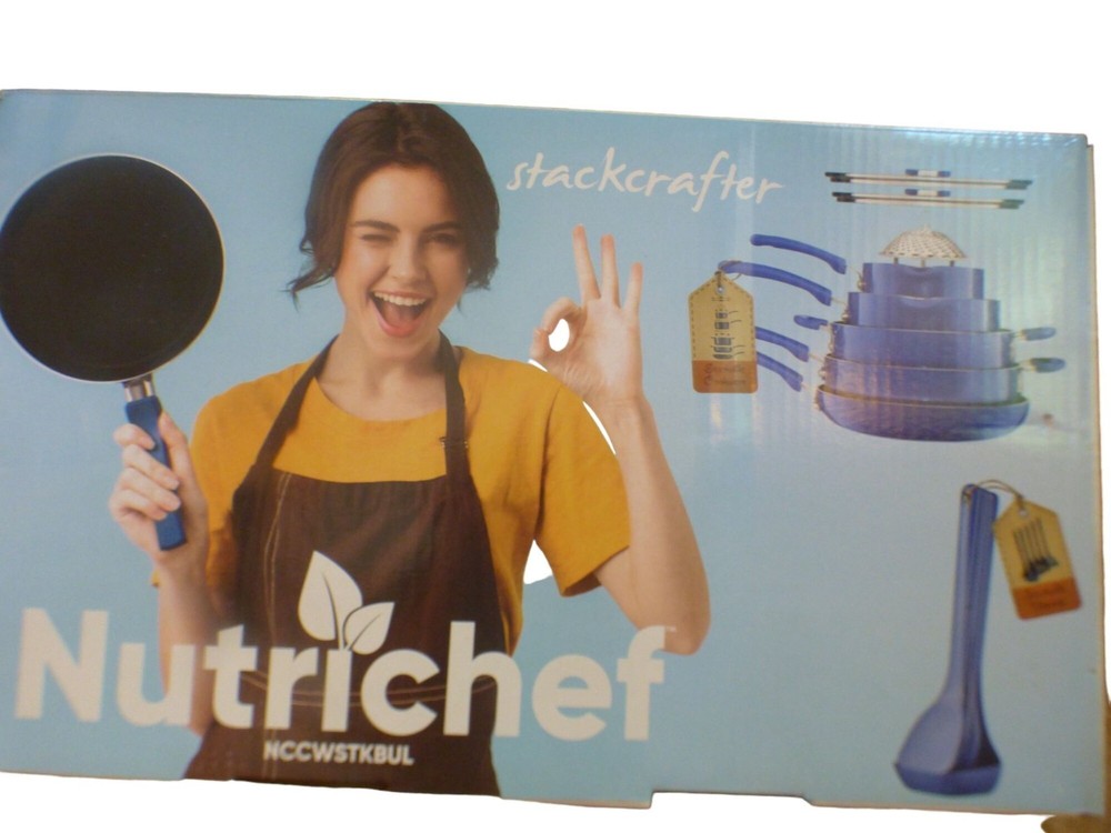 NutriChef Kitchenware 17-pc Non-Stick Space Saving Cookware Set, Blue