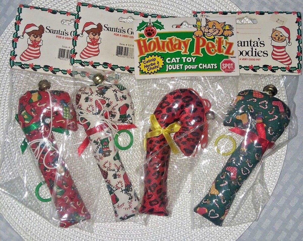 CHRISTMAS PET CAT TOYS, ASSORTED TYPES