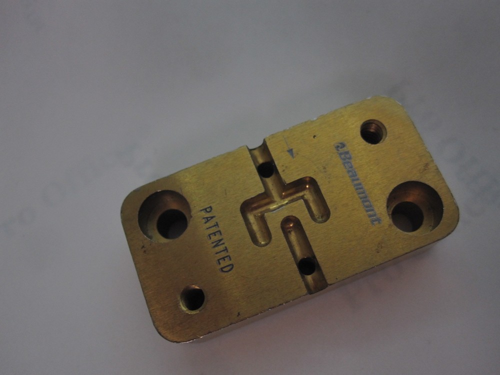 Beaumont SRC Multi-Axis Adjustable Injection Molding Insert 1MXI-078-078