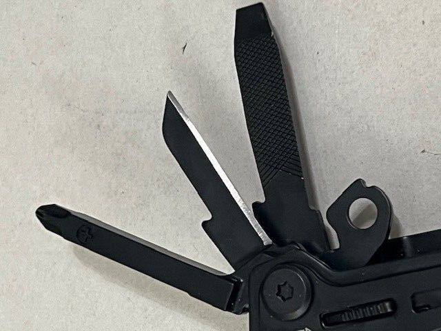 Flissa Multitool Plier Black FOLDING Pocket Tools WITH Sheath - Excellent