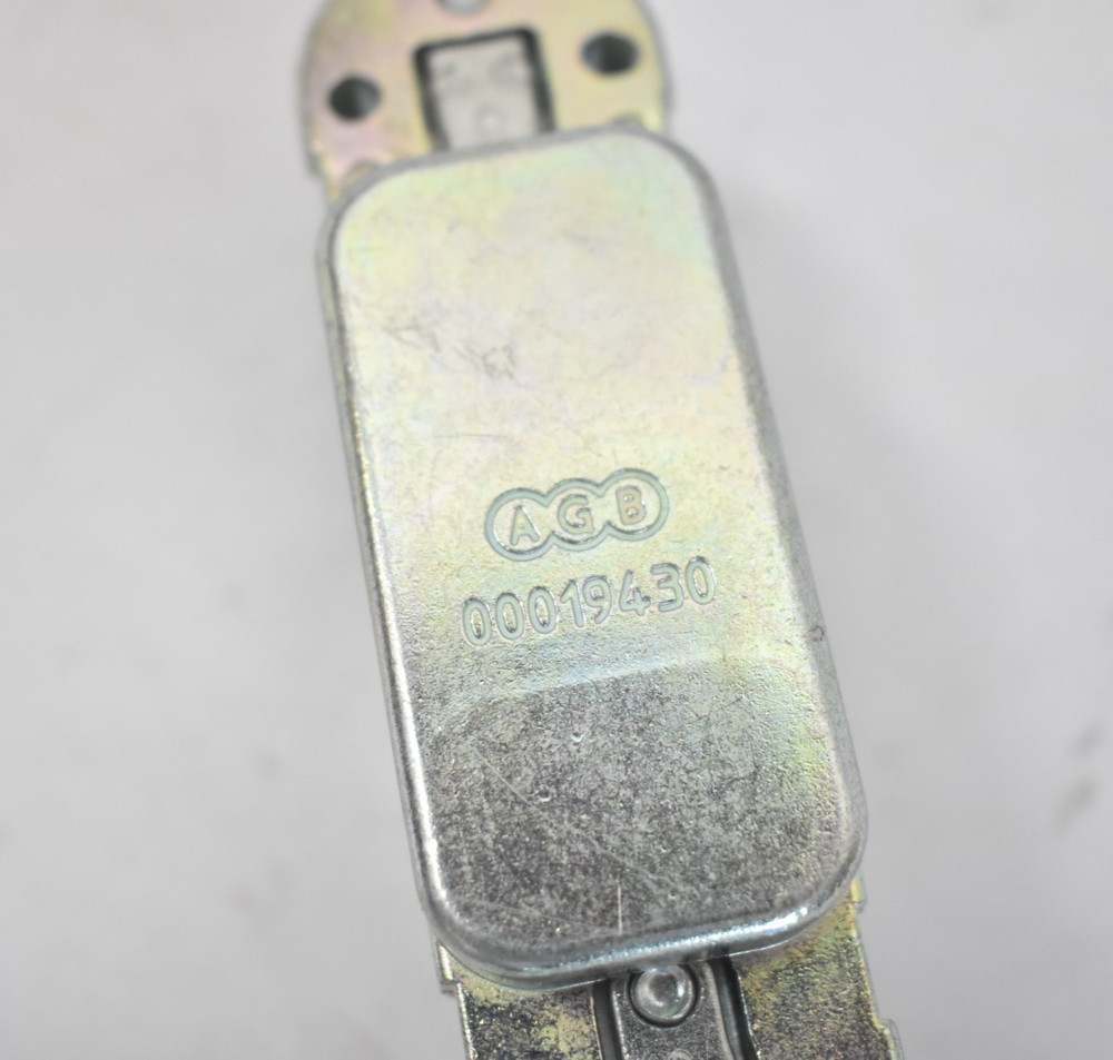 AGB 2.0 Eclipse Adjustable Concealed Hinge For Telescopic Cover Plate Flush