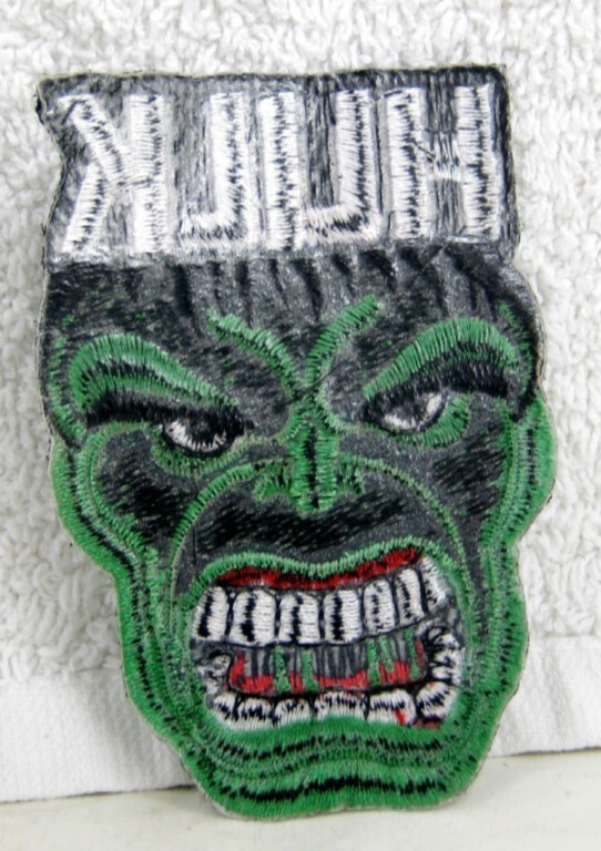 Nice THE INCREDIBLE HULK Head and Name Patch