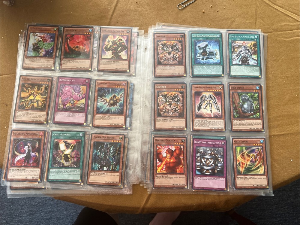 🔥🔥🔥🔥Yugioh 11 Page Binder Collection