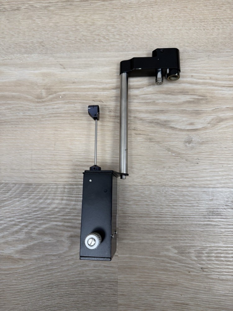 Goldmann Applanation Tonometer 