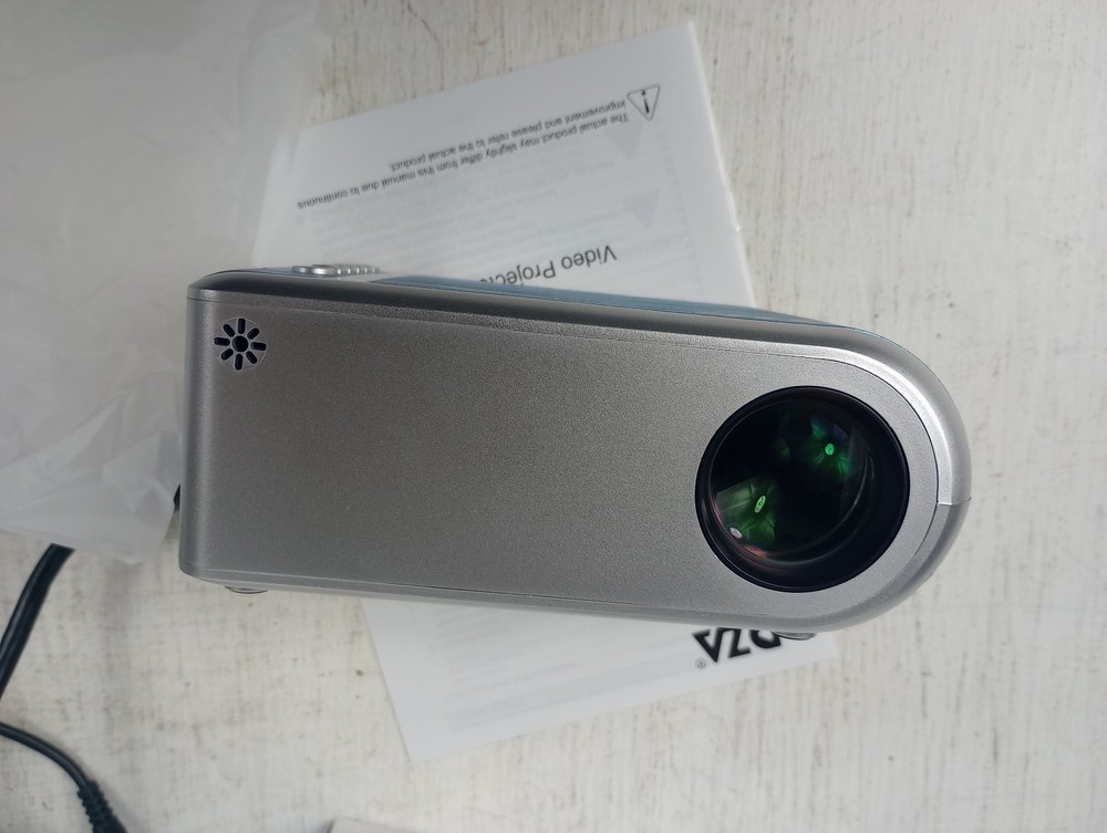 DZA LED Projector