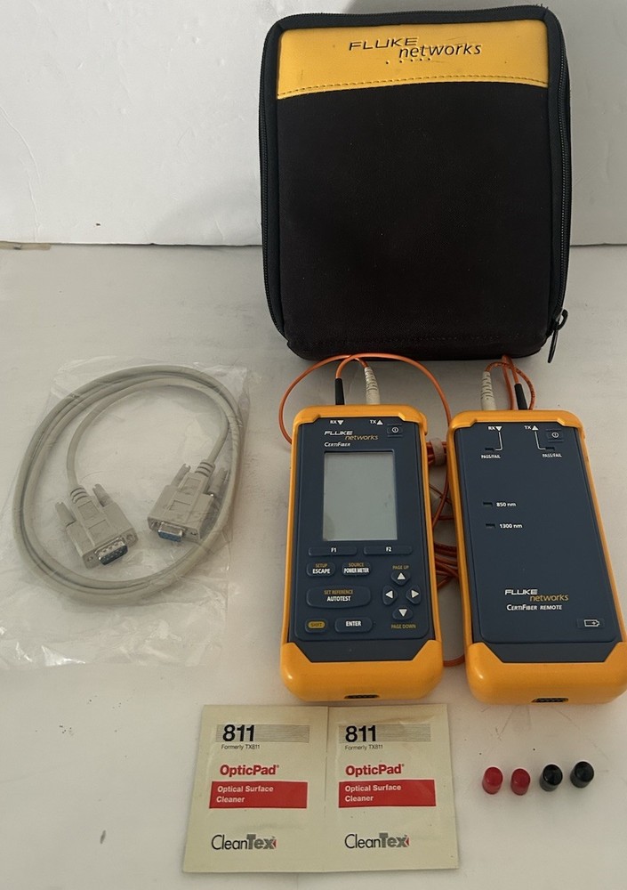 Fluke Networks Certifiber Advanced Multimode Fiber Optic Certification Tool-Case