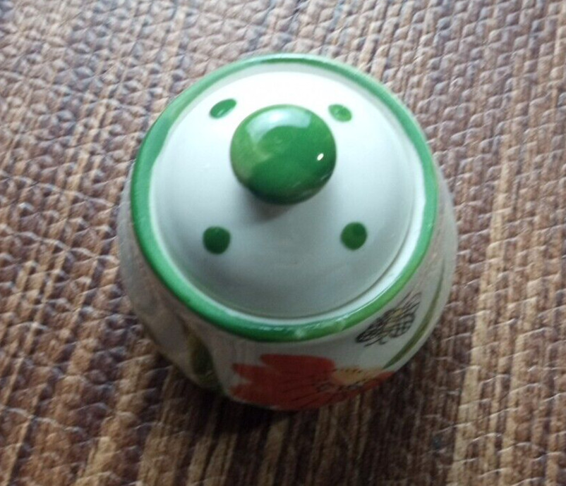 Ceramic Flower Sugar bowl 3 1/4"