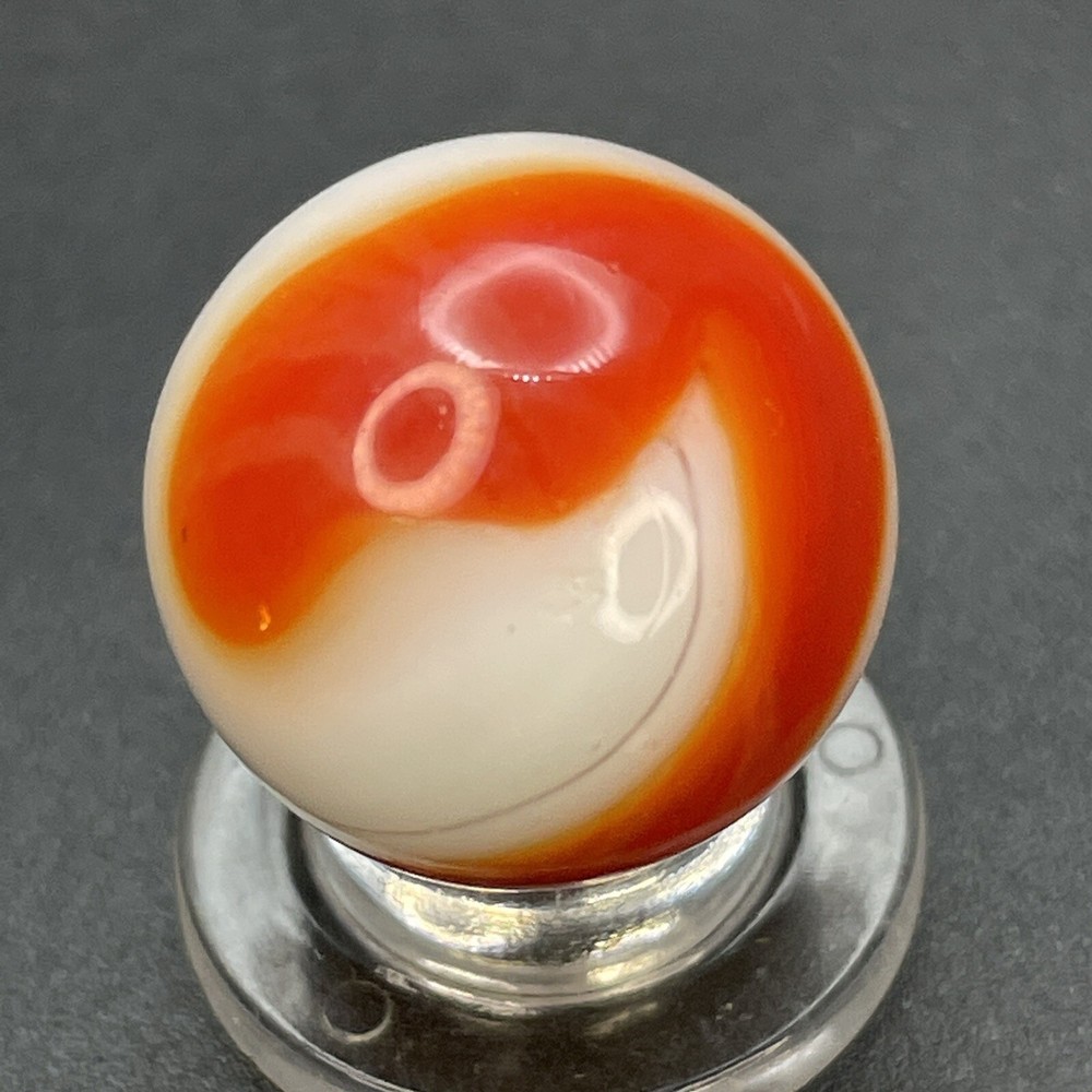 Akro Corkscrew Marble Vintage Marbles 0.669”