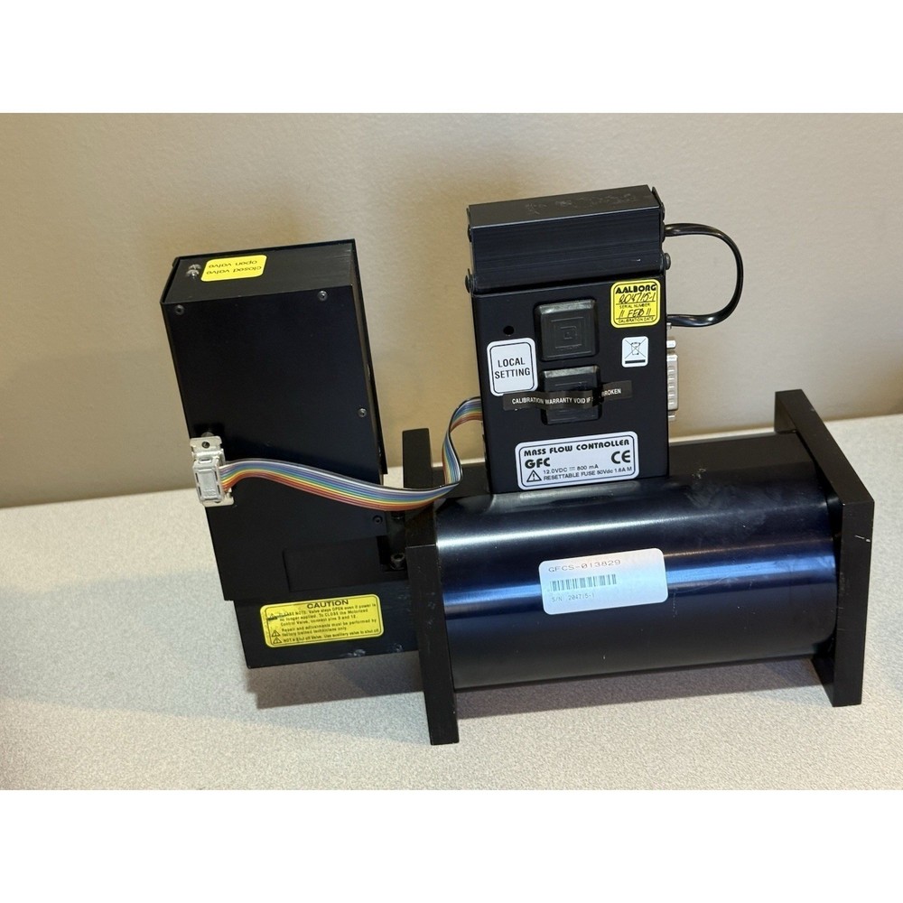 AALBORG Air Mass Flow Controller Meter Flow Range 0-35.3 Model GFCS-013829