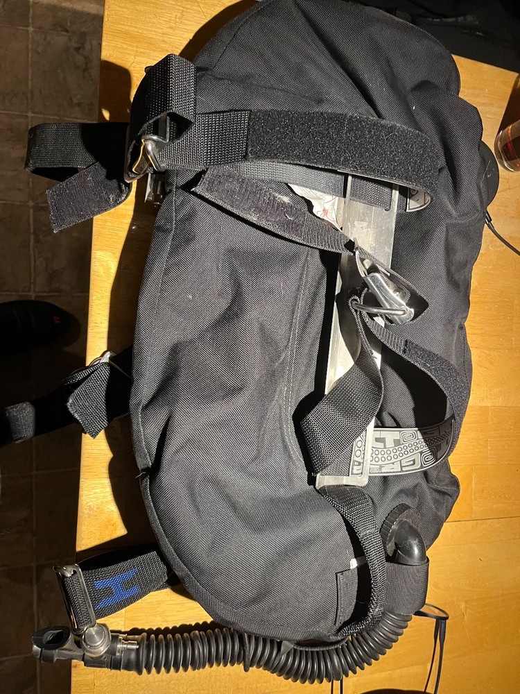 Halcyon DIR Dive System – Deluxe Harness Stainless, Excellent condition,