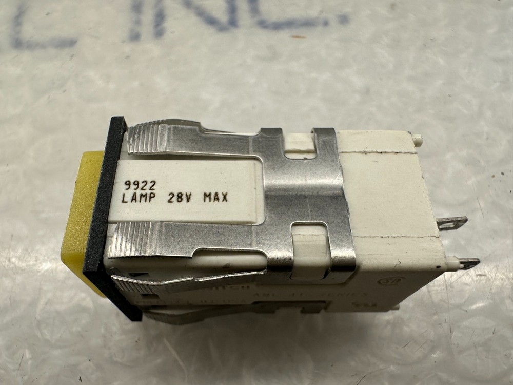 Micro Switch 9922 AML 41 Series Lamp 28V