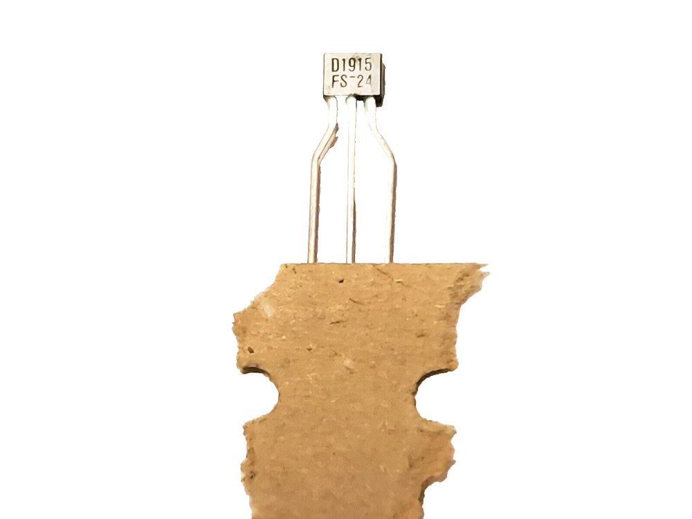 2SD1915 "Original" Panasonic (Matsushita) Transistor 1 pc