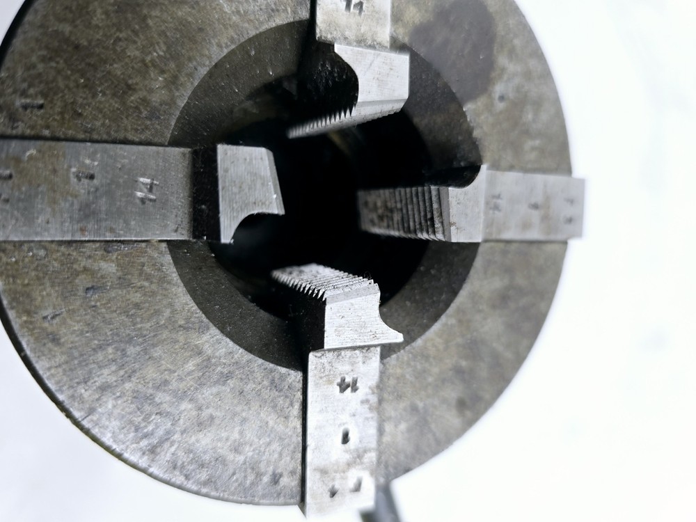 Geometric Die Head