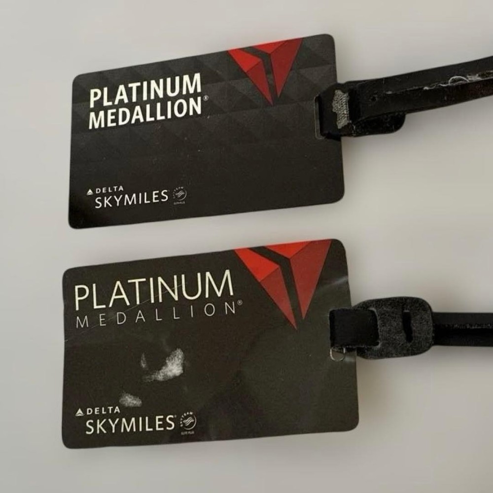 2 Delta Platinum Medallion Luggage Tags