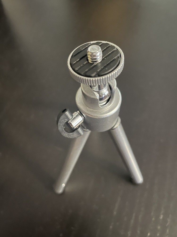 Insignia 5.5 Mini Tripod Stablizer