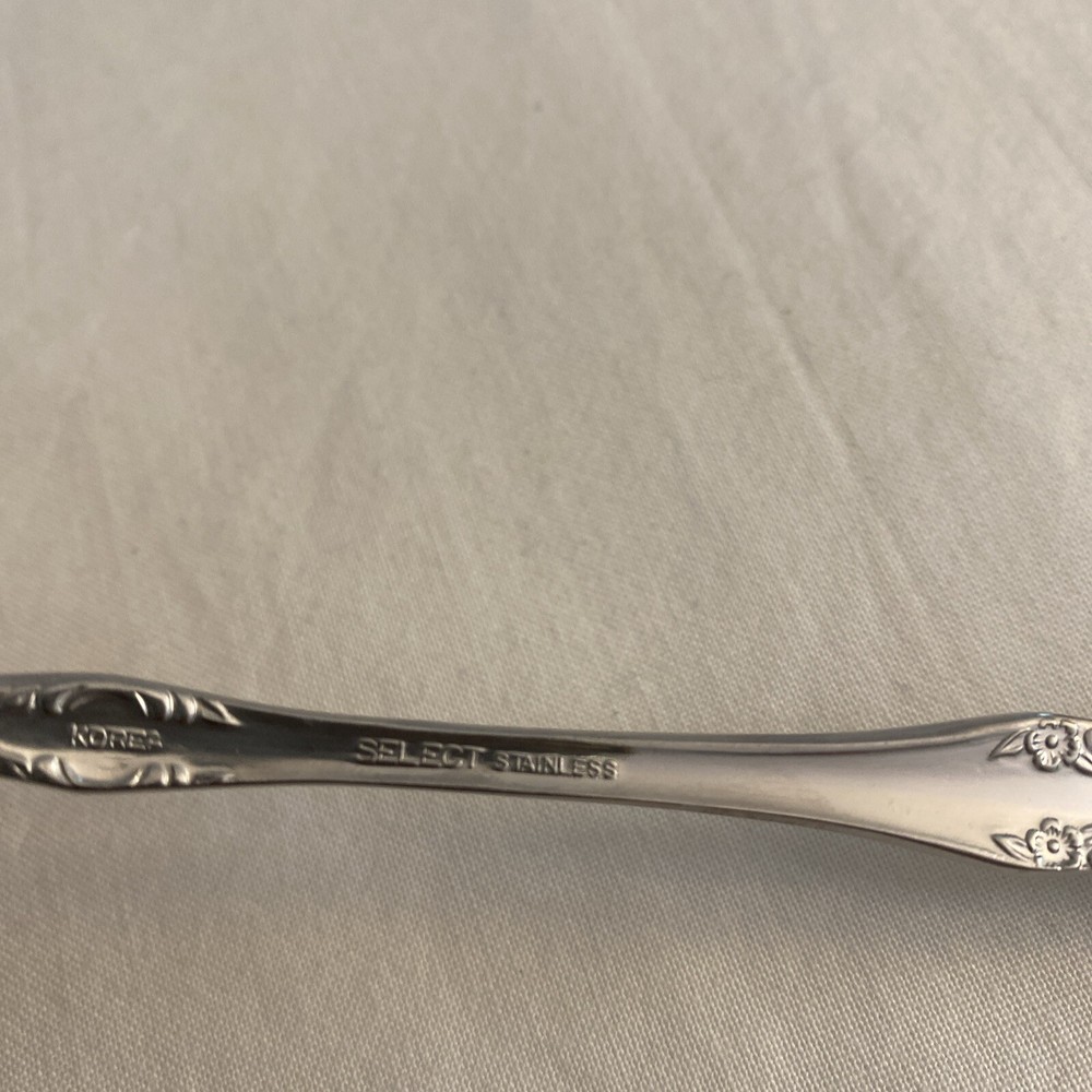 Select Stainless Flatware Korea Rose 20 Pieces Replacement Floral Flowers