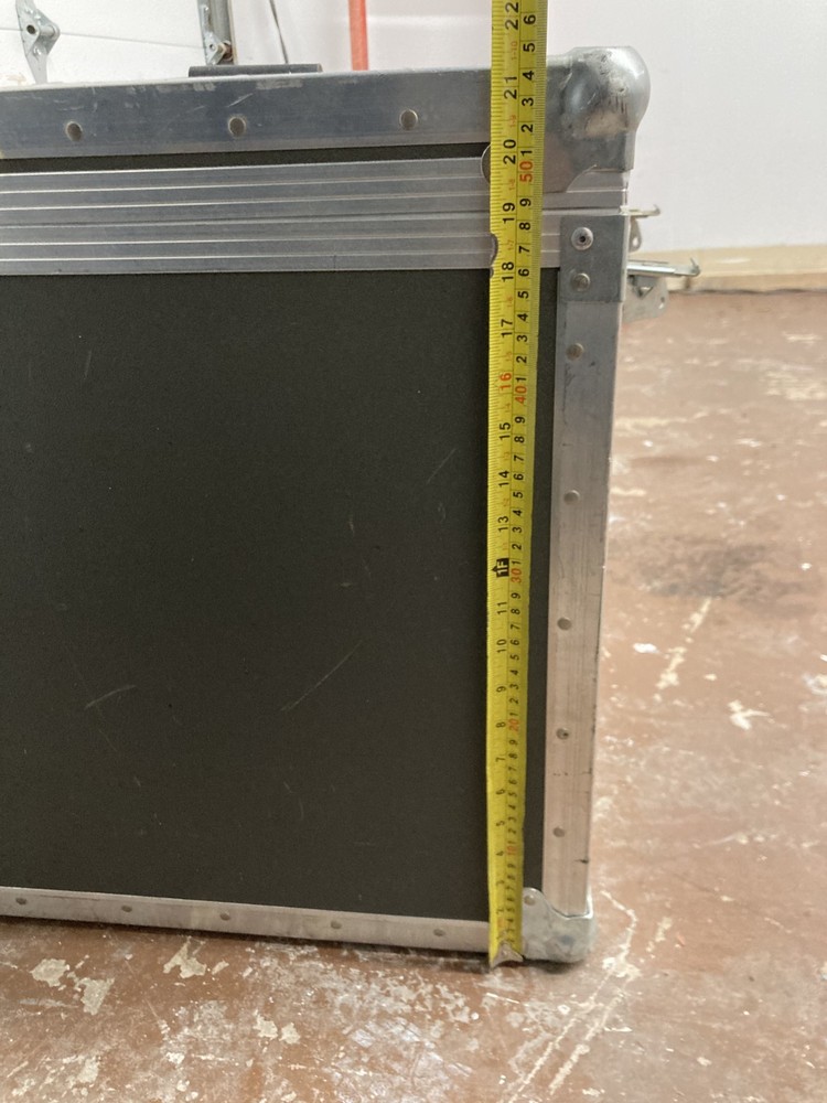 MPO Large Black Durable Flight & Road Style Trunk Case